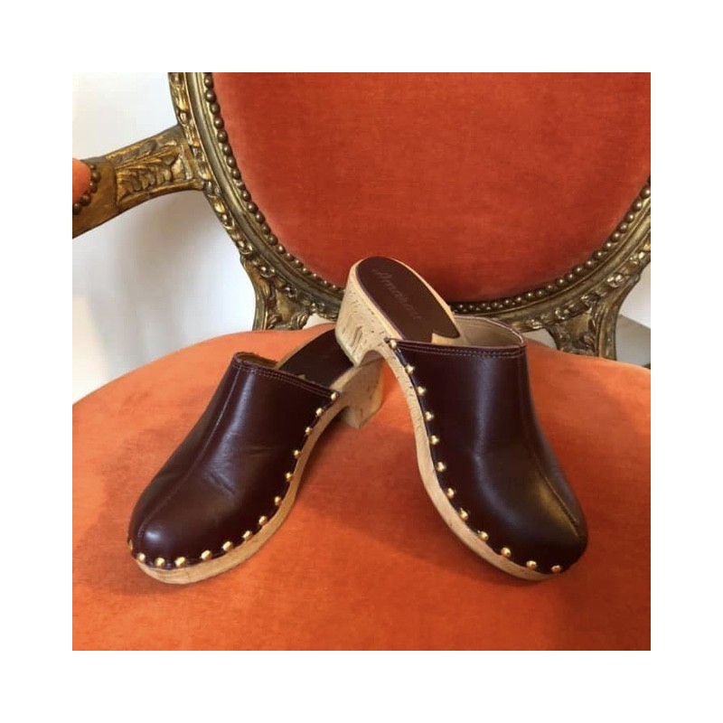 Sabots en bois et cuir AGATHA